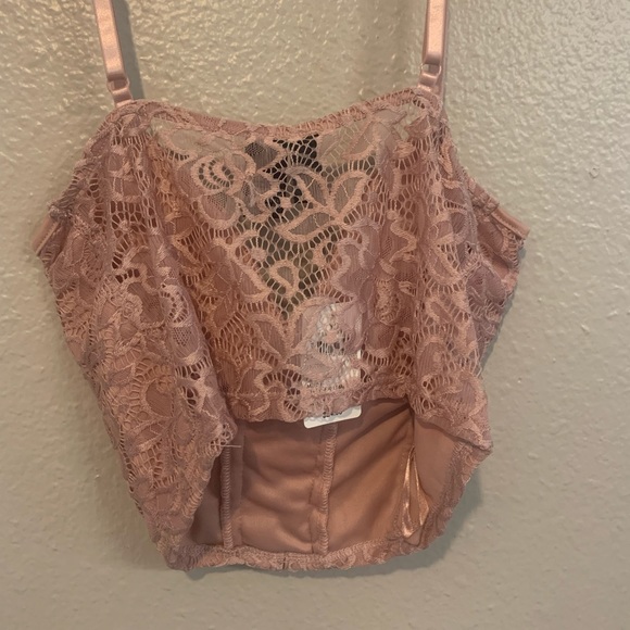 Windsor Lace tie front mauve crop top size large - Picture 2 of 4